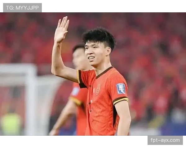 新生代足球新星闪耀赛场，未来巨星值得期待