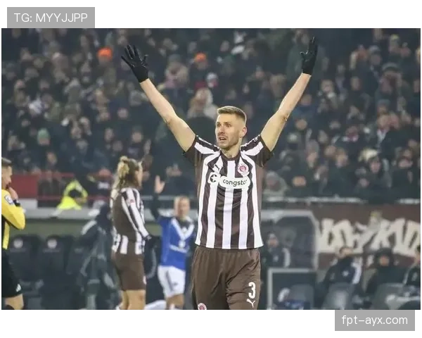 佛罗伦萨强势逆转彰显复苏势头，比赛节奏掌控力引球迷瞩目